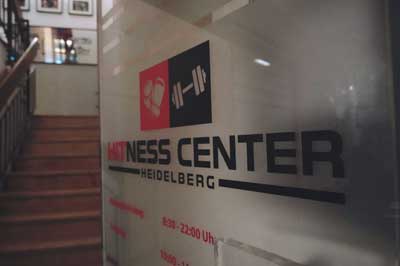Eingang zum Hitness Center